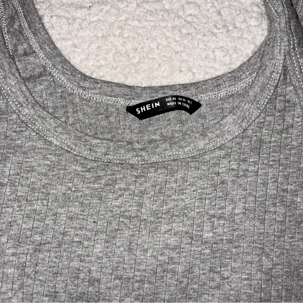 shein - Picture 3 of 4